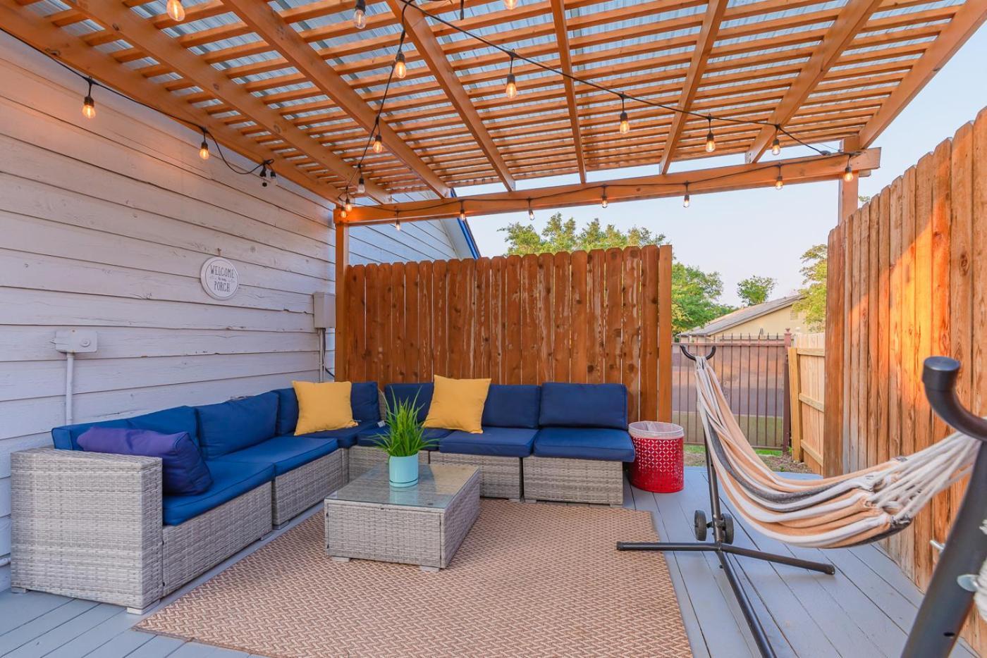Fun 'N Sun Heated Pool & Gameroom By Fiesta Texas San Antonio Exterior foto